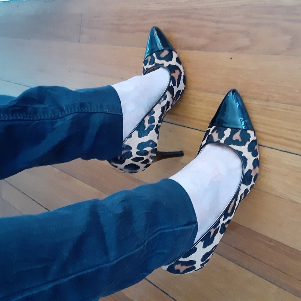 Size 5 Nine West Cheetah Print and Patent Pumps